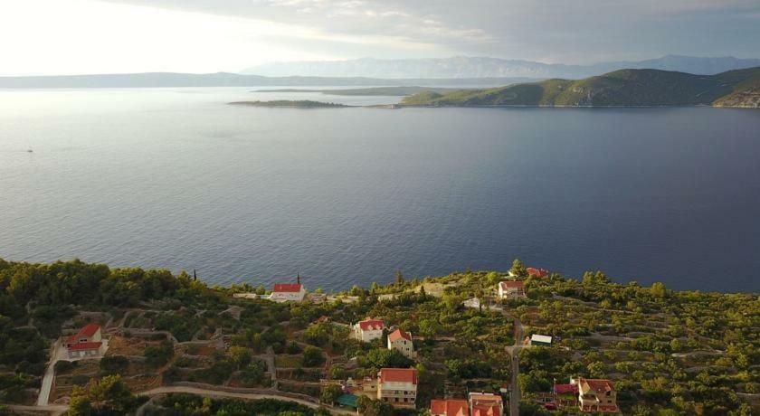 Captain'S Apartment Račišće Bagian luar foto