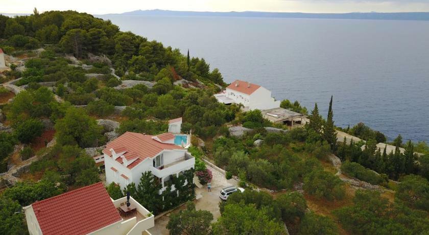 Captain'S Apartment Račišće Bagian luar foto
